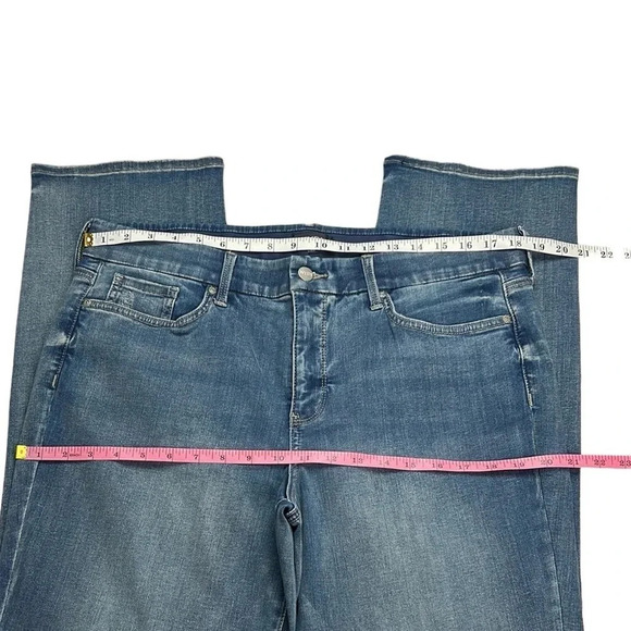 NYDJ NWOT Women’s XL Waist-Match Lift x Tuck Technology Marilyn Straight Jean - Picture 9 of 12